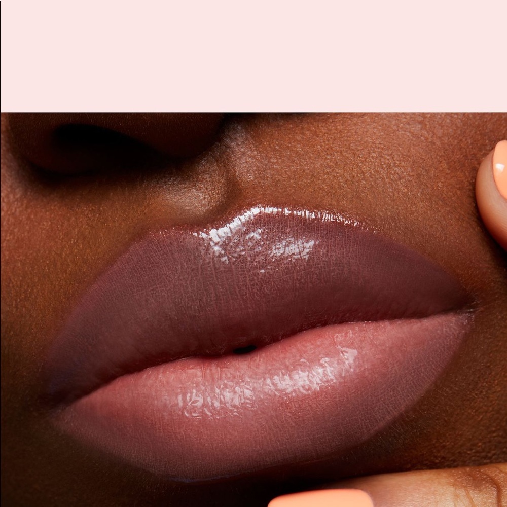 🎉LAST ONE🎉MAC Lipglass - Deco-A-Go-Go - Picture 4 of 5